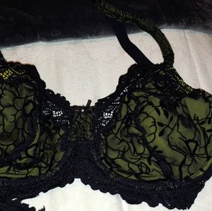 Bra and Panty set 34DD/ 6